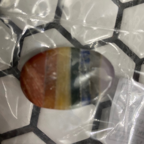 Chakra worry stone - Picture 4 of 5